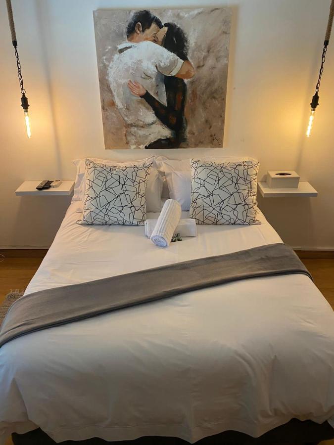Luxury Upmarket Guesthouse 20 On 4Th รัสเทนเบิร์ก ภายนอก รูปภาพ
