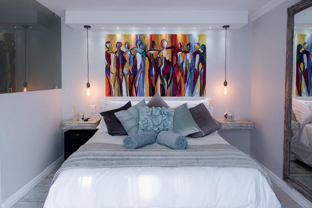 Luxury Upmarket Guesthouse 20 On 4Th รัสเทนเบิร์ก ภายนอก รูปภาพ